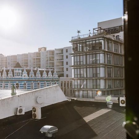 Tuynhuys Stylish, Modern, Walk To Restaurants And Cbd Lägenhet Kapstaden Exteriör bild